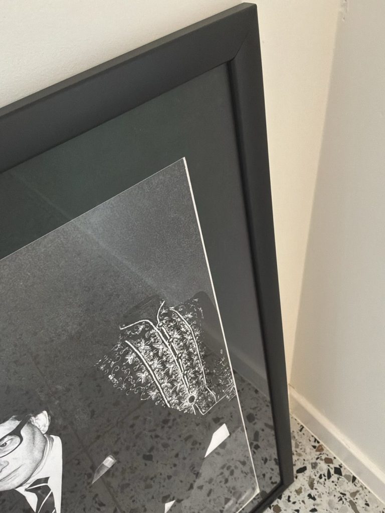 Zwart kader met glas